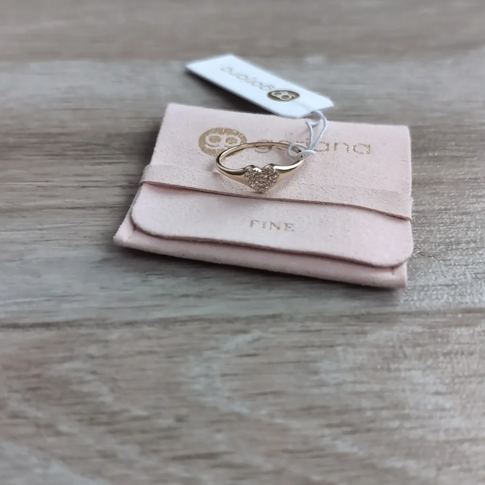 NWT Gorjana Gold Heart Ring - Picture 6 of 16